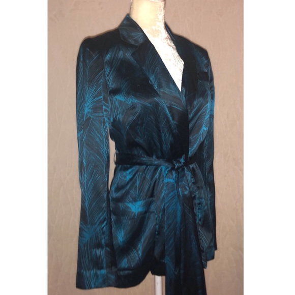 Y2K French Connection Satin Smoking Jacket | Size 6 - Picture 14 of 15